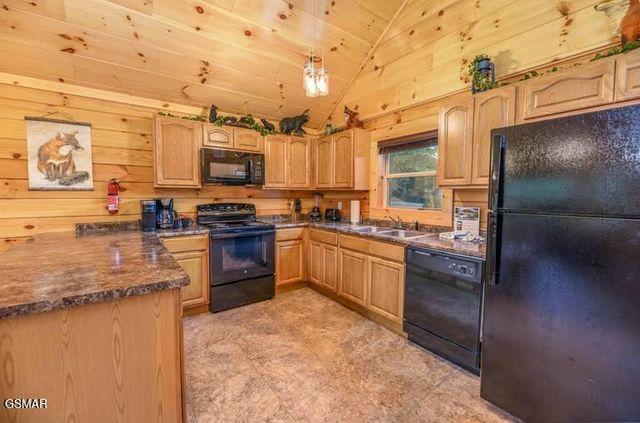 3202 Steeple Way, Pigeon Forge, TN 37863