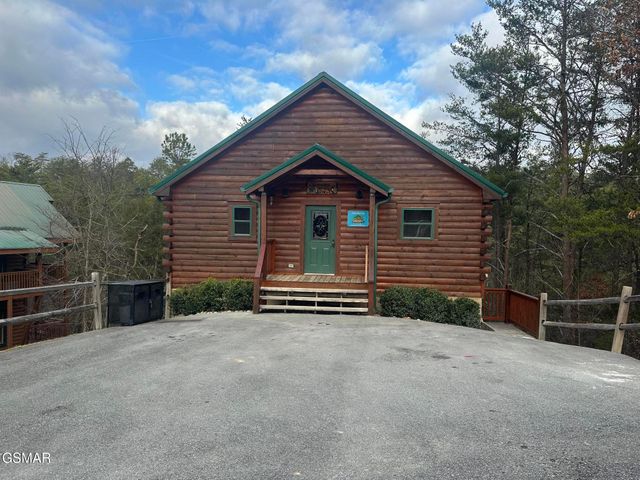 3202 Steeple Way, Pigeon Forge, TN 37863