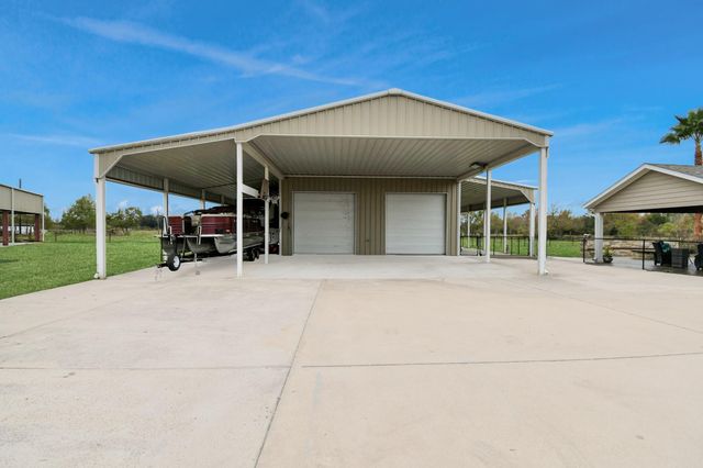 8114 Beach Haven Drive, Baytown, TX 77523