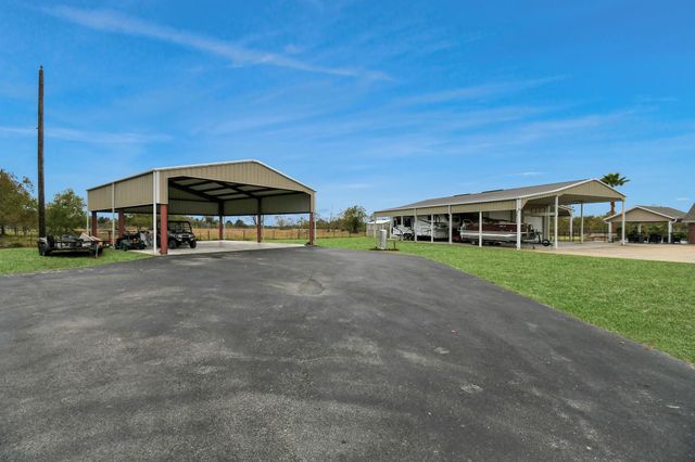 8114 Beach Haven Drive, Baytown, TX 77523