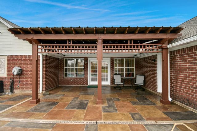 8114 Beach Haven Drive, Baytown, TX 77523