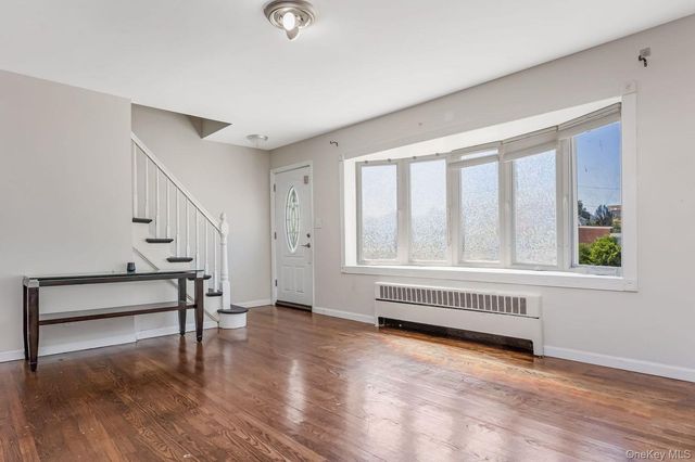 82 Pengon Circle, East Meadow, NY 11554
