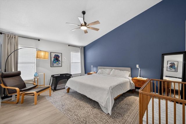 5209 ABBEY PARK AVENUE, Tampa, FL 33647