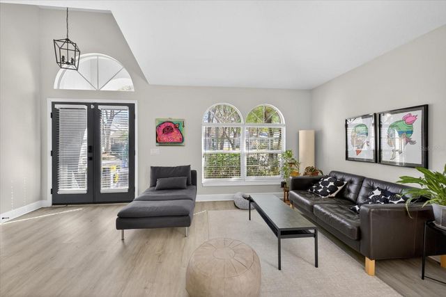 5209 ABBEY PARK AVENUE, Tampa, FL 33647