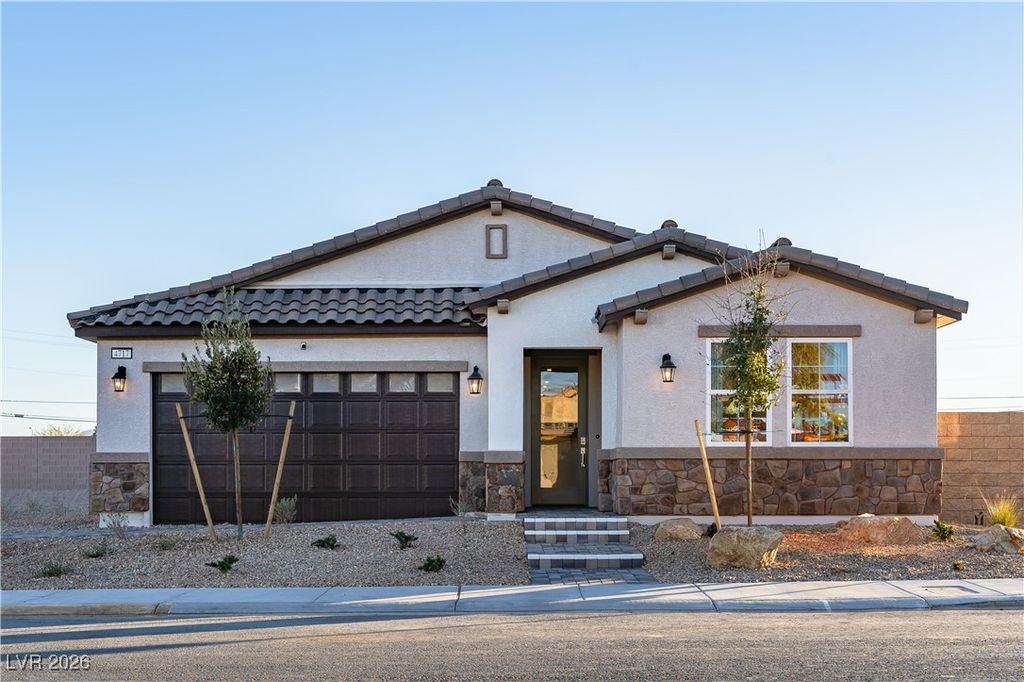 Image 1 of property listing at 4027 Blooming Orange Avenue, Las Vegas, NV 89141