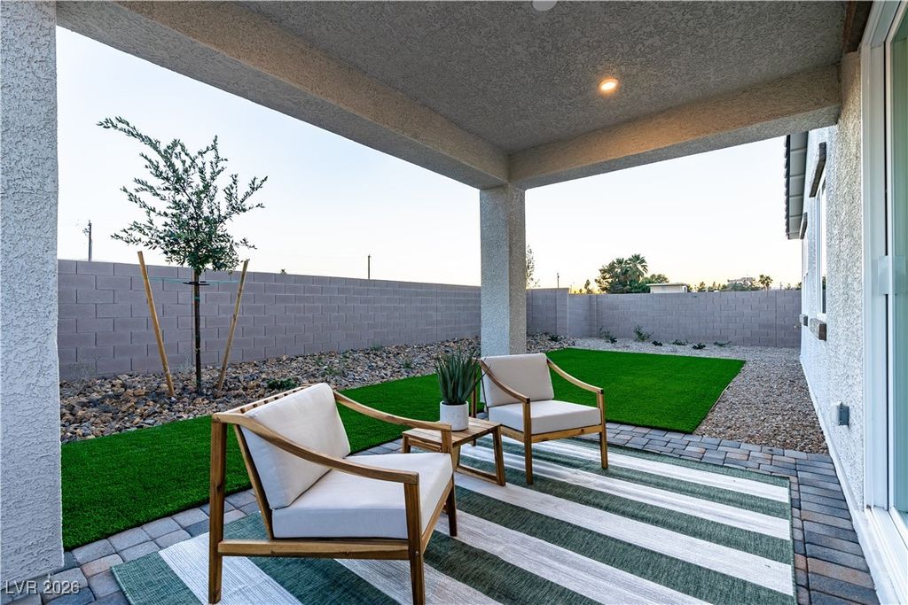 Image 22 of property listing at 4027 Blooming Orange Avenue, Las Vegas, NV 89141