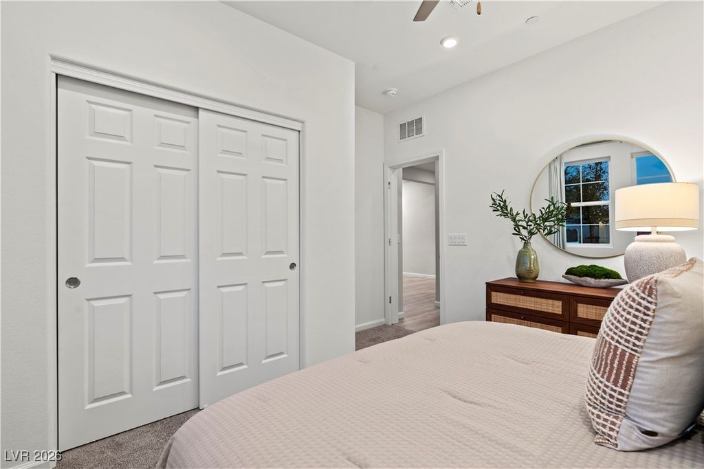 Image 4 of property listing at 4027 Blooming Orange Avenue, Las Vegas, NV 89141