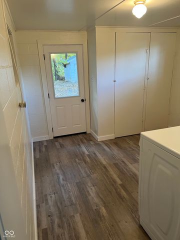 1004 N Virginia Street N, Rockville, IN 47872