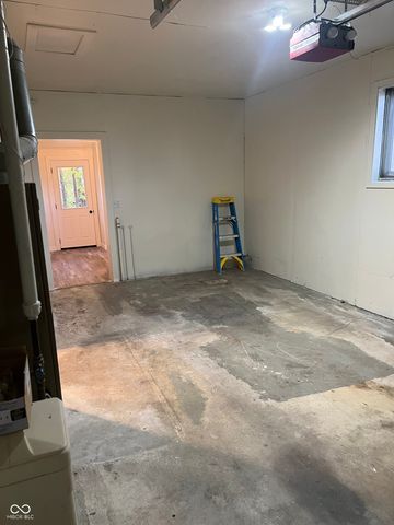 1004 N Virginia Street N, Rockville, IN 47872