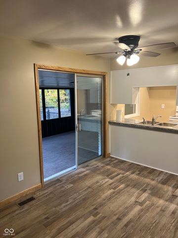 1004 N Virginia Street N, Rockville, IN 47872