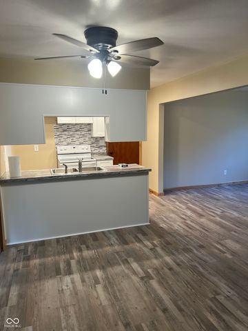 1004 N Virginia Street N, Rockville, IN 47872