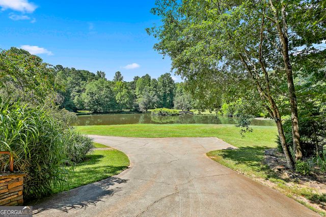 175 Farm Lane, Fayetteville, GA 30214