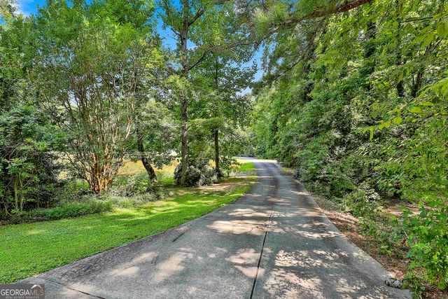 175 Farm Lane, Fayetteville, GA 30214