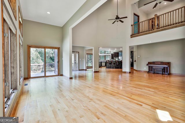 175 Farm Lane, Fayetteville, GA 30214