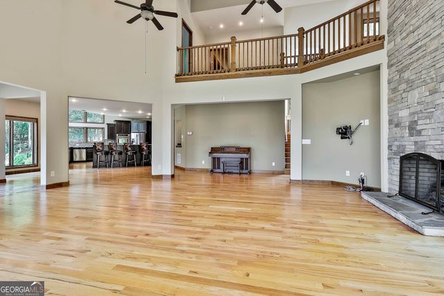 175 Farm Lane, Fayetteville, GA 30214