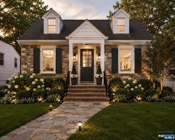 433 Mount Pleasant Avenue, West Orange, NJ 07052