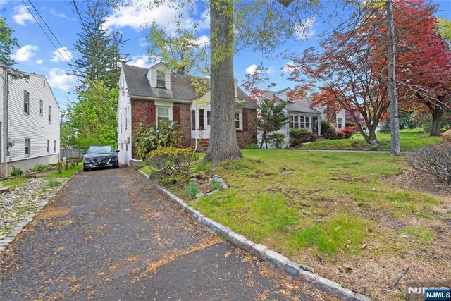 433 Mount Pleasant Avenue, West Orange, NJ 07052