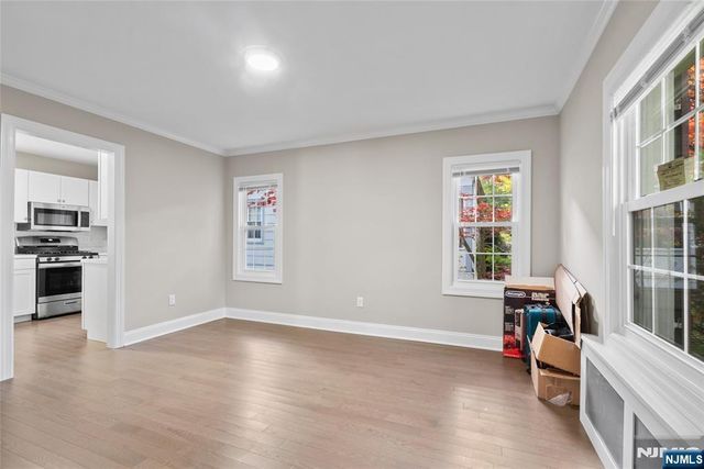 433 Mount Pleasant Avenue, West Orange, NJ 07052