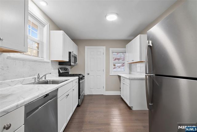 433 Mount Pleasant Avenue, West Orange, NJ 07052
