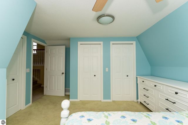 1032 Crown Point Drive, Lake Isabella, MI 48893