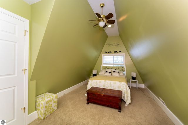 1032 Crown Point Drive, Lake Isabella, MI 48893
