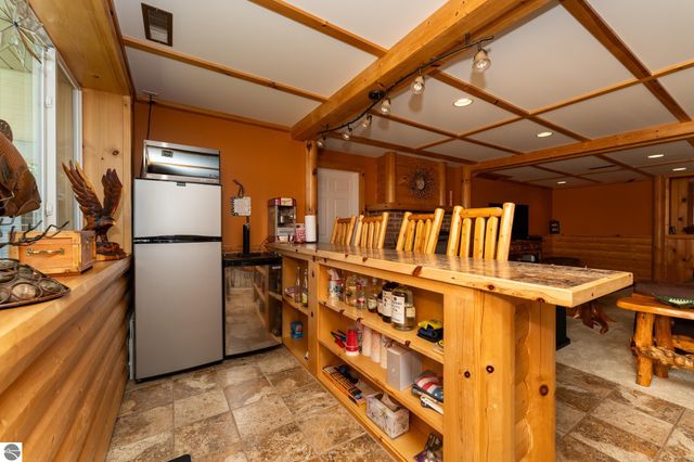 1032 Crown Point Drive, Lake Isabella, MI 48893