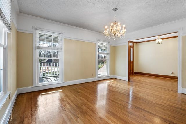 1105 Wedgewood Drive, Fayetteville, GA 30214