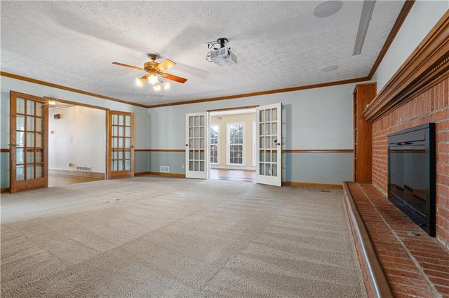 1105 Wedgewood Drive, Fayetteville, GA 30214