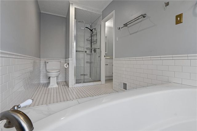 1105 Wedgewood Drive, Fayetteville, GA 30214