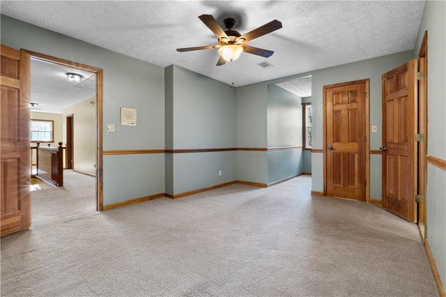 1105 Wedgewood Drive, Fayetteville, GA 30214