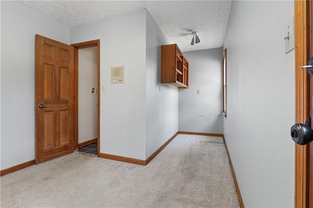 1105 Wedgewood Drive, Fayetteville, GA 30214