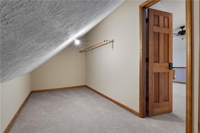 1105 Wedgewood Drive, Fayetteville, GA 30214