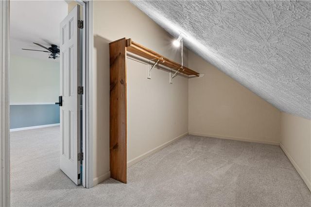 1105 Wedgewood Drive, Fayetteville, GA 30214