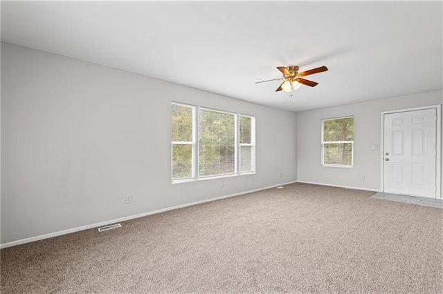 11400 E 11TH Street S, Independence, MO 64054