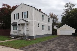 158 Louisiana Avenue, Bridgeport, CT 06610