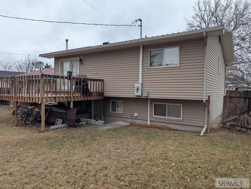 Image 17 of property listing at 2206 Meadow Street, Idaho Falls, ID 83401