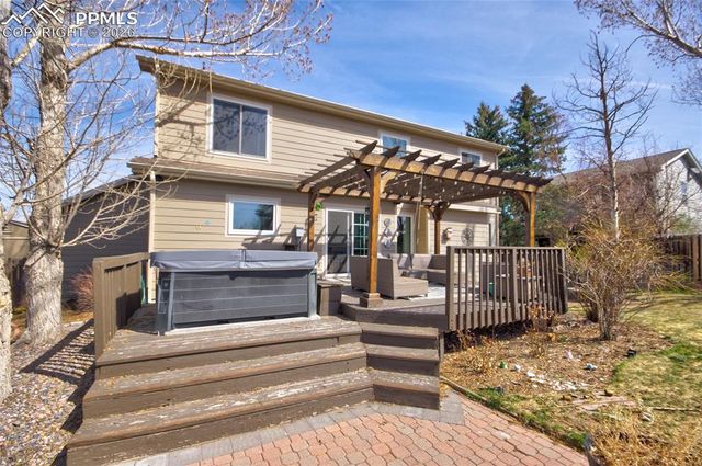 17220 Mountain Lake Drive, Monument, CO 80132