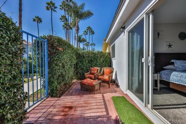 79 half moon bend, Coronado, CA 92118