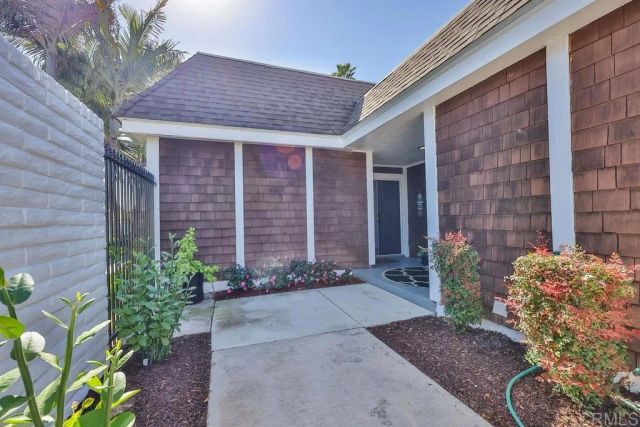 79 half moon bend, Coronado, CA 92118