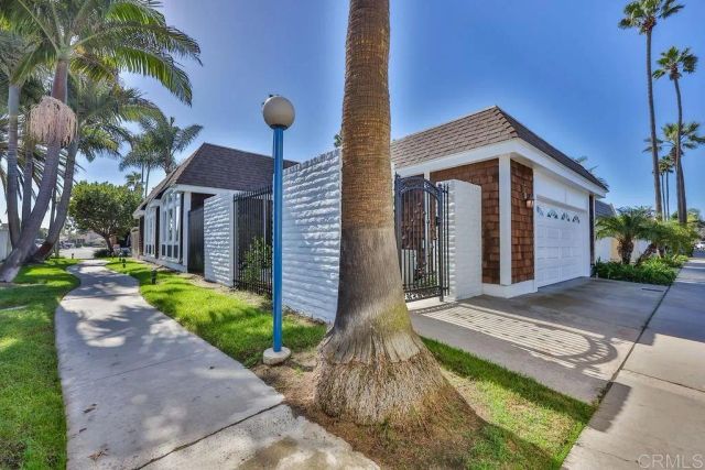 79 half moon bend, Coronado, CA 92118