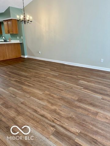 5429 Carriage Corner Lane, Indianapolis, IN 46237