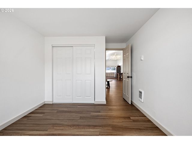 1550 S St, Springfield, OR 97477