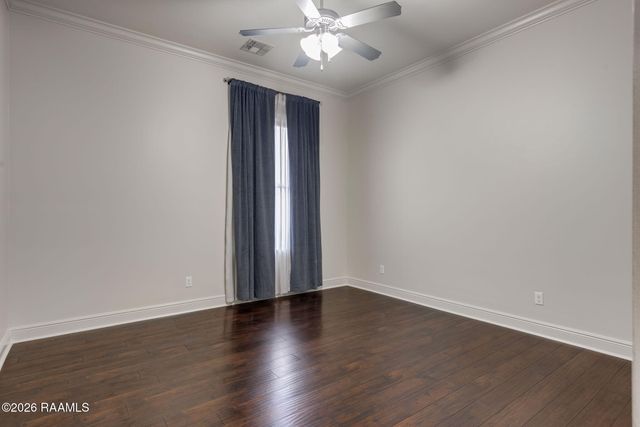 203 Cane Creek Drive, Broussard, LA 70518