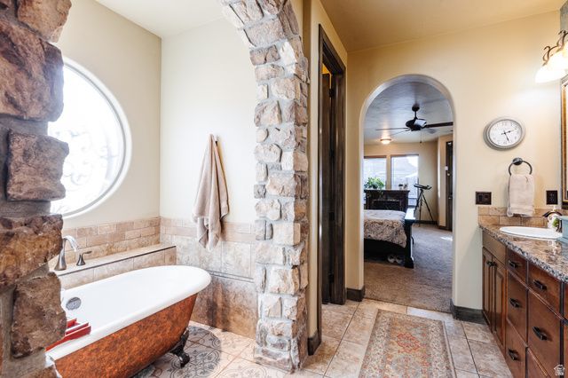 2056 S GREAT BASIN DR, Washington, UT 84780