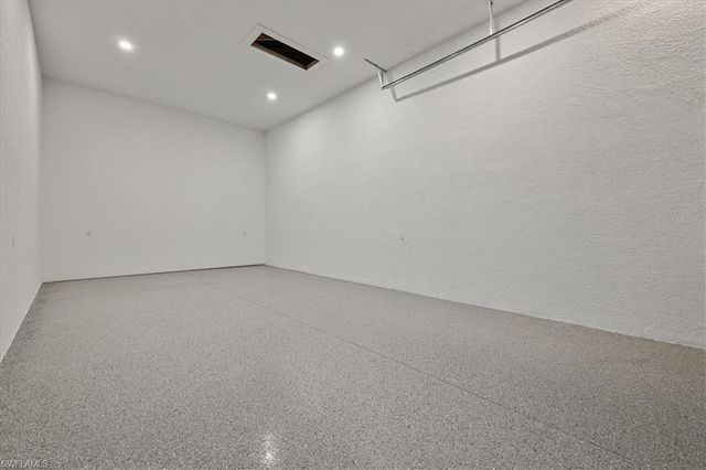 607 NW 7th ST, Cape Coral, FL 33993