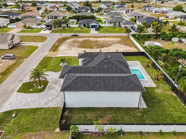 607 NW 7th ST, Cape Coral, FL 33993