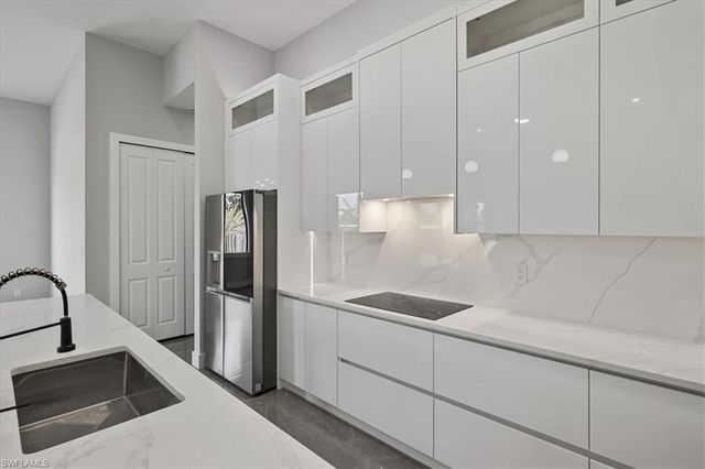 607 NW 7th ST, Cape Coral, FL 33993