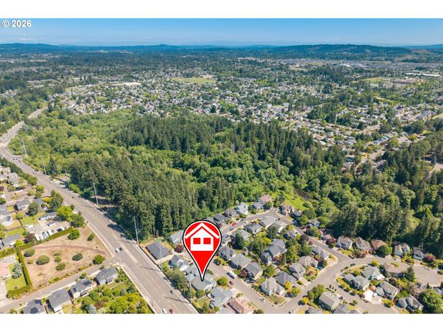 5867 Se SNOWBERRY Ct, Hillsboro, OR 97123