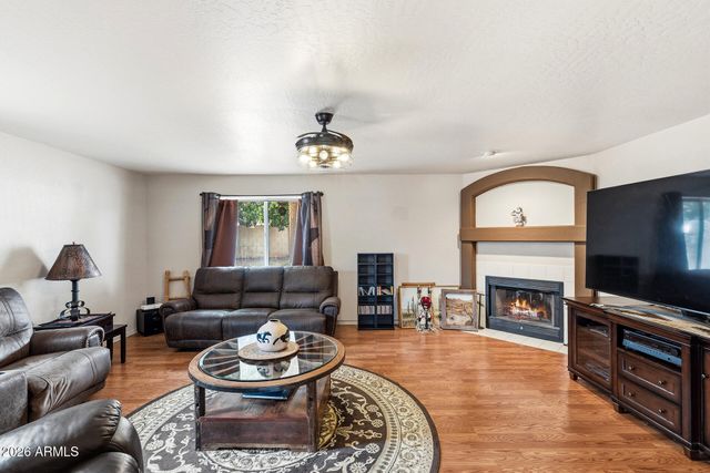 4433 E YAWEPE Street, Phoenix, AZ 85044