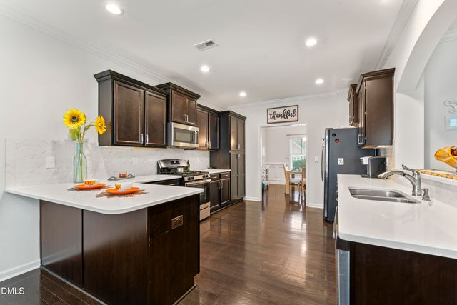 4711 Broad Falls Lane, Knightdale, NC 27545